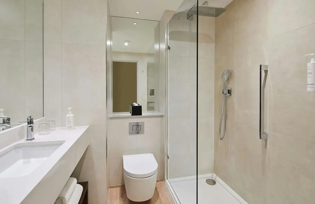 London Marriott Hotel Marble Arch-1